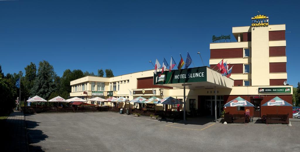 Hotel Slunce Havlickuv Brod Bagian luar foto
